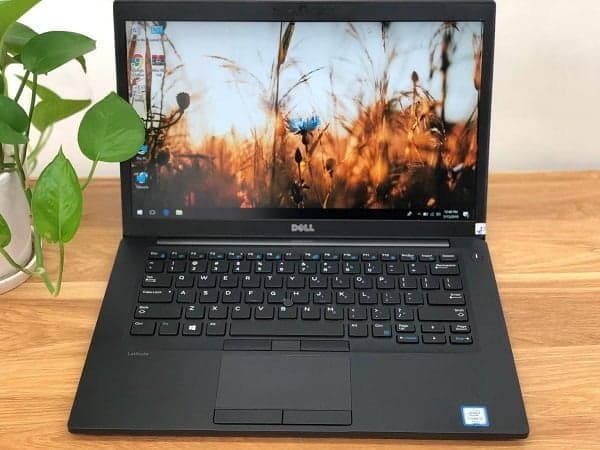 Laptop tốt nhất 2025